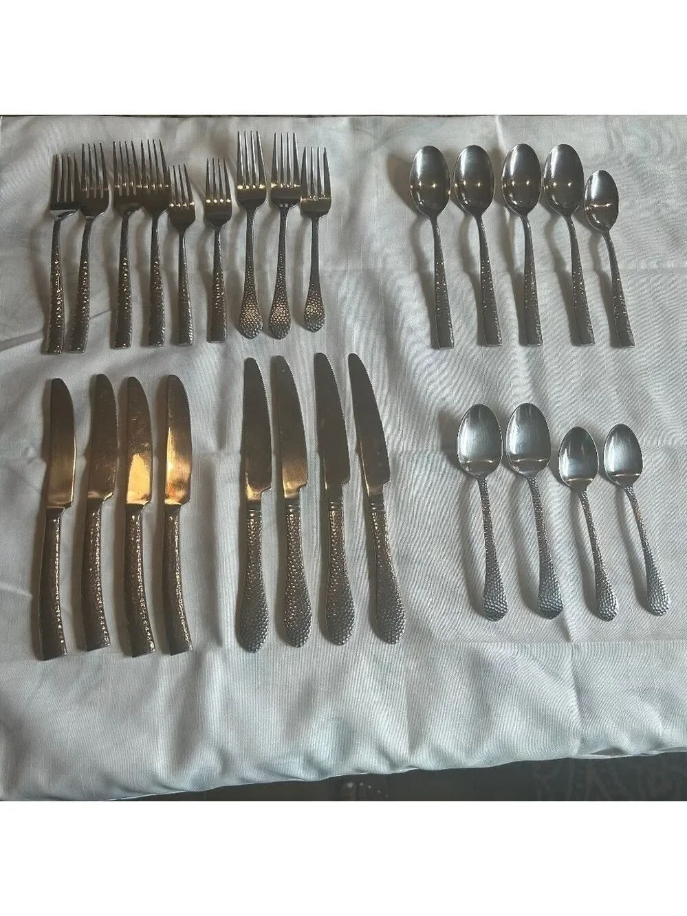 Hampton Hammered Silverware Set of 26 Round & Squared Ends See Pics